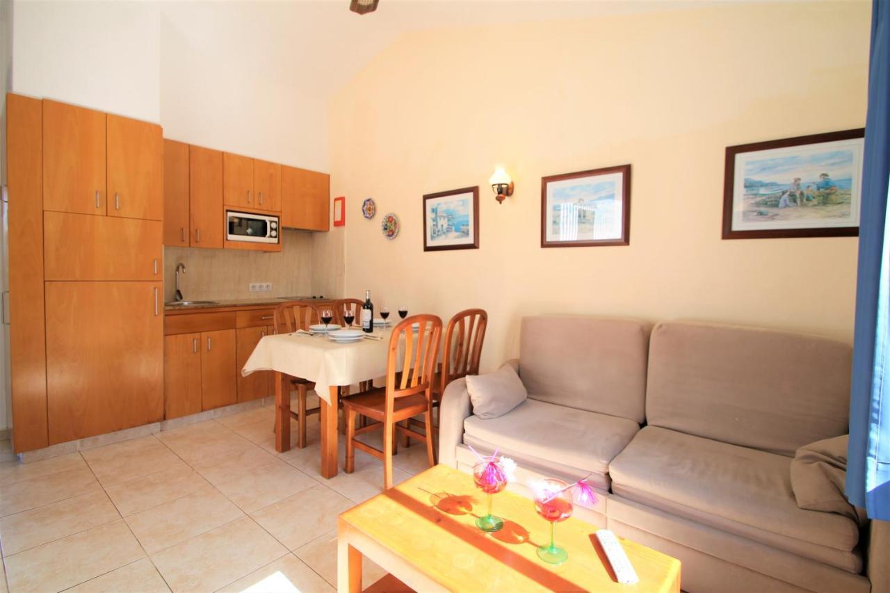 Apartaments Talayot Cala'N Blanes  Eksteriør bilde